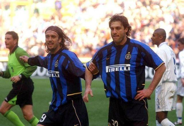 曼晚：芬兰富豪愿意5年5亿美金赞助曼联，助其成为全欧第一（曼晚：芬兰富豪拟五年投入5亿美元赞助曼联，助其冲击欧洲第一）