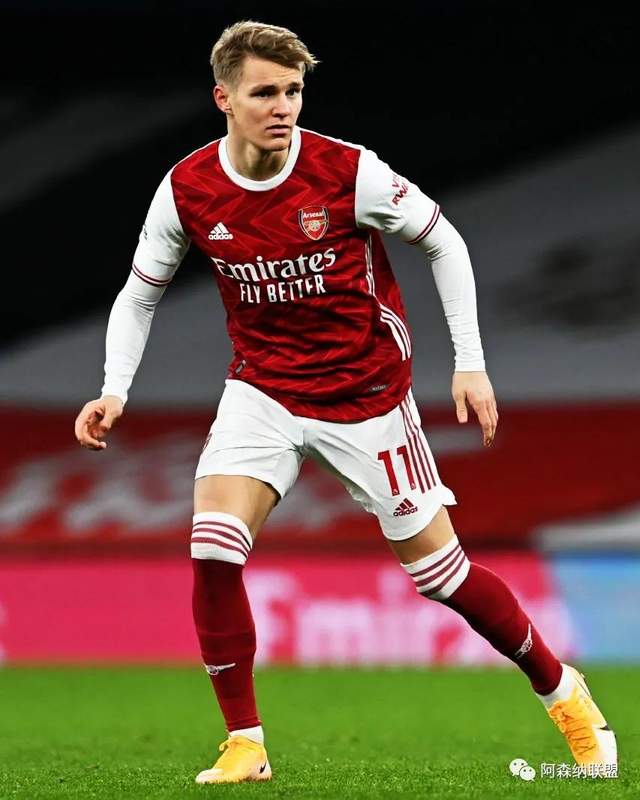 官方：卢卡库恢复训练，并顶替德布劳内入选欧冠大名单（官宣：卢卡库恢复合练，顶替德布劳内入围欧冠名单）