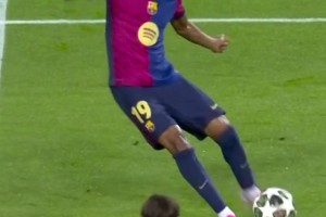 重返福地，赫拉芬贝赫在圣西罗球场两次获欧冠全场最佳球员