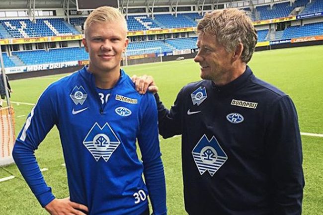 亚冠二级半场：纳塔吾头球造险，巴吞联0-0战平淡滨尼流浪者（亚冠下半场战报：纳塔吾头槌险破门，巴吞联与淡滨尼流浪者0-0握手言和）