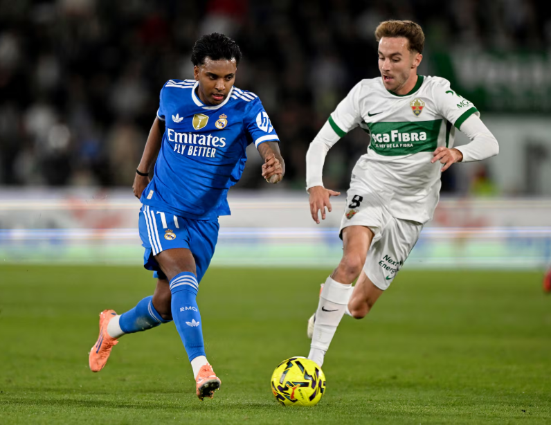 沪媒：申花3名外援合同到期，下周亚冠成终极大考定去留（沪媒：申花三外援合同到期，下周亚冠或成决定去留的最终考验）