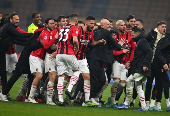 TK谈心中最佳阵容：梅罗入选、魔笛、齐达内、大罗、小罗在列（TK心目最佳阵容揭晓：梅罗上榜，魔笛、齐达内、大罗、小罗悉数在列）