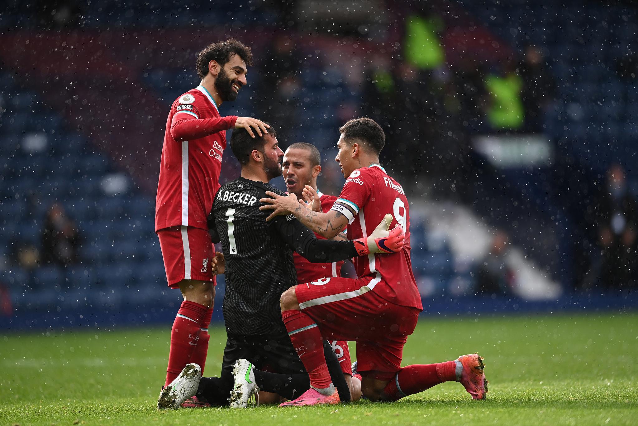 图片报：戴维斯即将复出，穆西亚拉预计明年初回归（《图片报》：戴维斯伤愈在即，穆西亚拉有望明年年初归队）