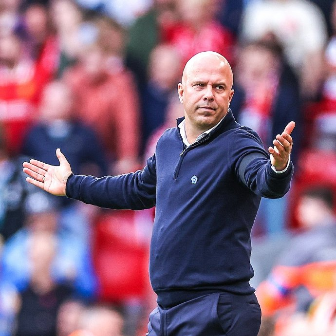 队报：土耳其11名球员涉假球赌球被捕，9人被指向本队比赛下注（队报：土耳其11名球员因涉假球与赌球被捕，9人疑在本队比赛下注）