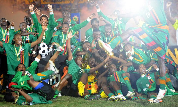 TT官方：1xn、HOYA等4位选手与主教练AFei正式离队（TT官宣：1xn、HOYA等四名队员及主教练AFei已正式离队）